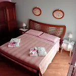 Bed & Breakfast A Taverna 3*