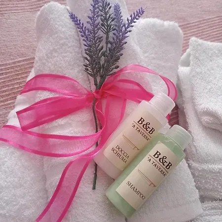 Bed & Breakfast A Taverna 3*